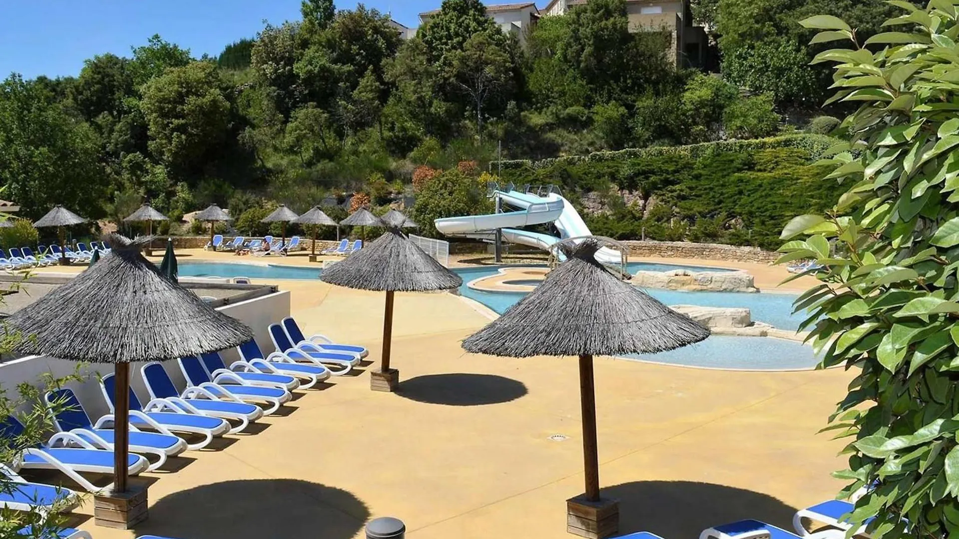 Holiday home Maison Duplex Avec Clim, 2 Piscines, Terrasse, Parking, Animaux Admis - 8 Pers. - Fr-1-382-165 Salavas France
